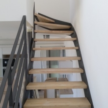 escalier-deux-quarts-tournant-métal