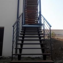 escalier-exterieur-métal