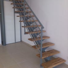 escalier-marche-support-v