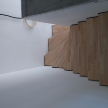 escalier-marches-bois-crémaillière