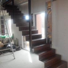 escalier metal tôle pliées