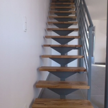 escalier-métallique-marches_bois