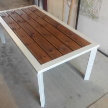 table-thermolaqué-metallique